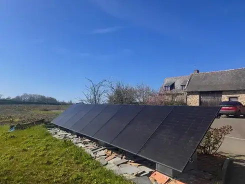 installateur de panneaux solaires à Châteaubourg - image 2