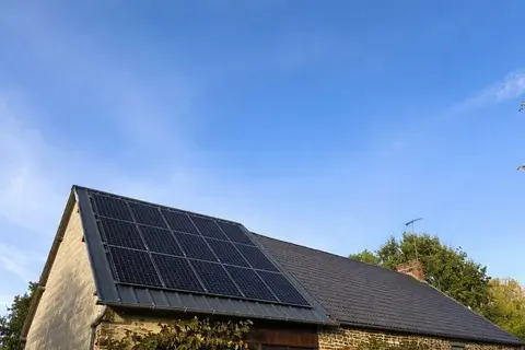 installateur de panneaux solaires à Montfort-sur-Meu - image 4